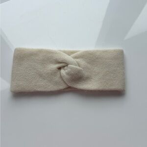 Hat Attack Cashmere Winter Headband 🤍
